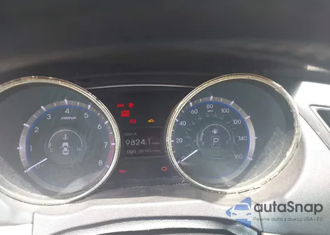 2011 Hyundai Sonata Limited z USA, uszkodzony, nr VIN 5NPEC4AC1BH189101